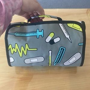 NWT ✨ Nurse Hanging Cosmetic or First Aid Roll Up Bag